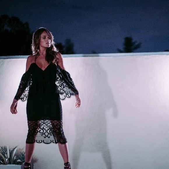 alice mccall lace dress